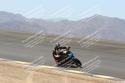 media/Apr-10-2022-SoCal Trackdays (Sun) [[f104b12566]]/Bowl (11am)/